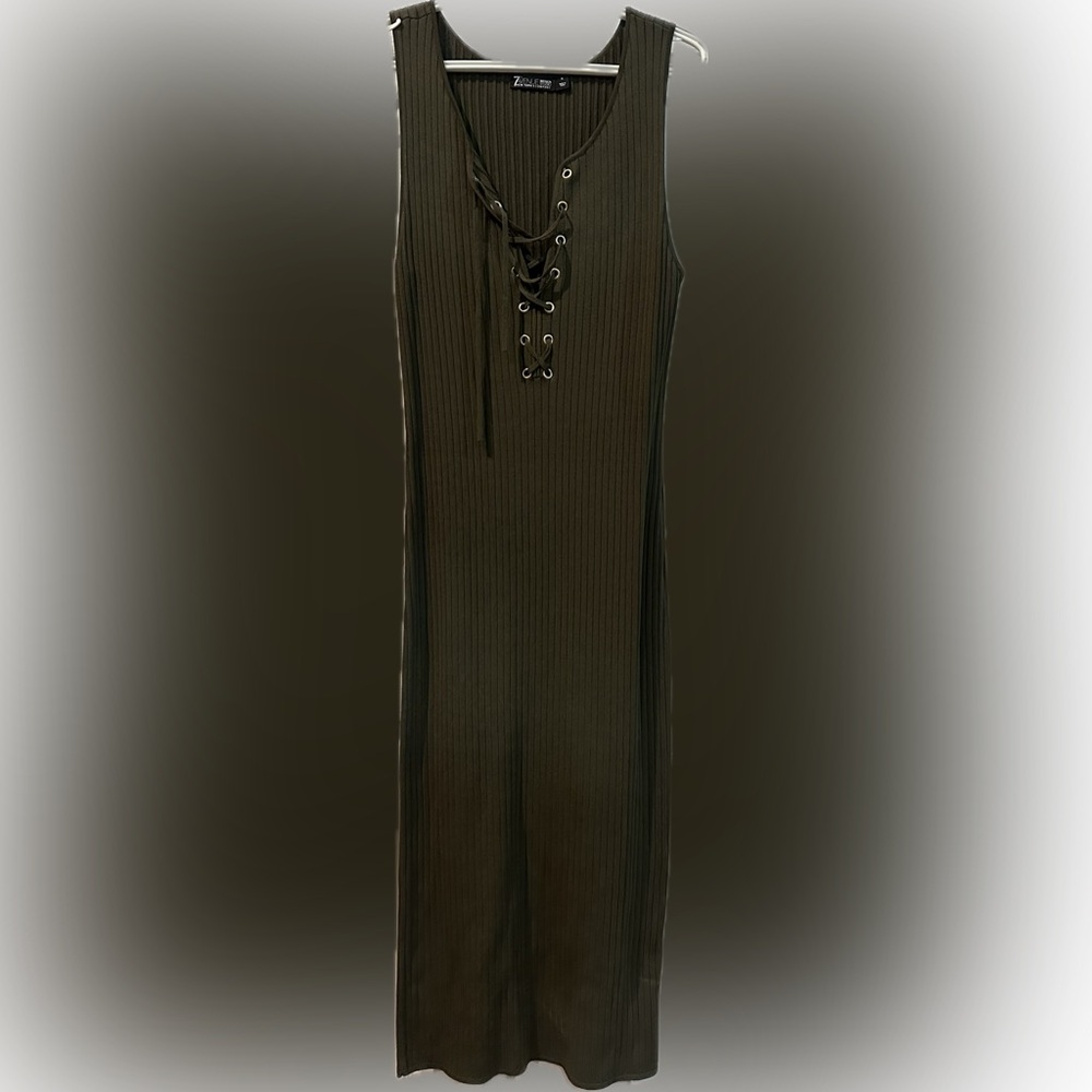 New York & Company Dark Green Maxi Dress